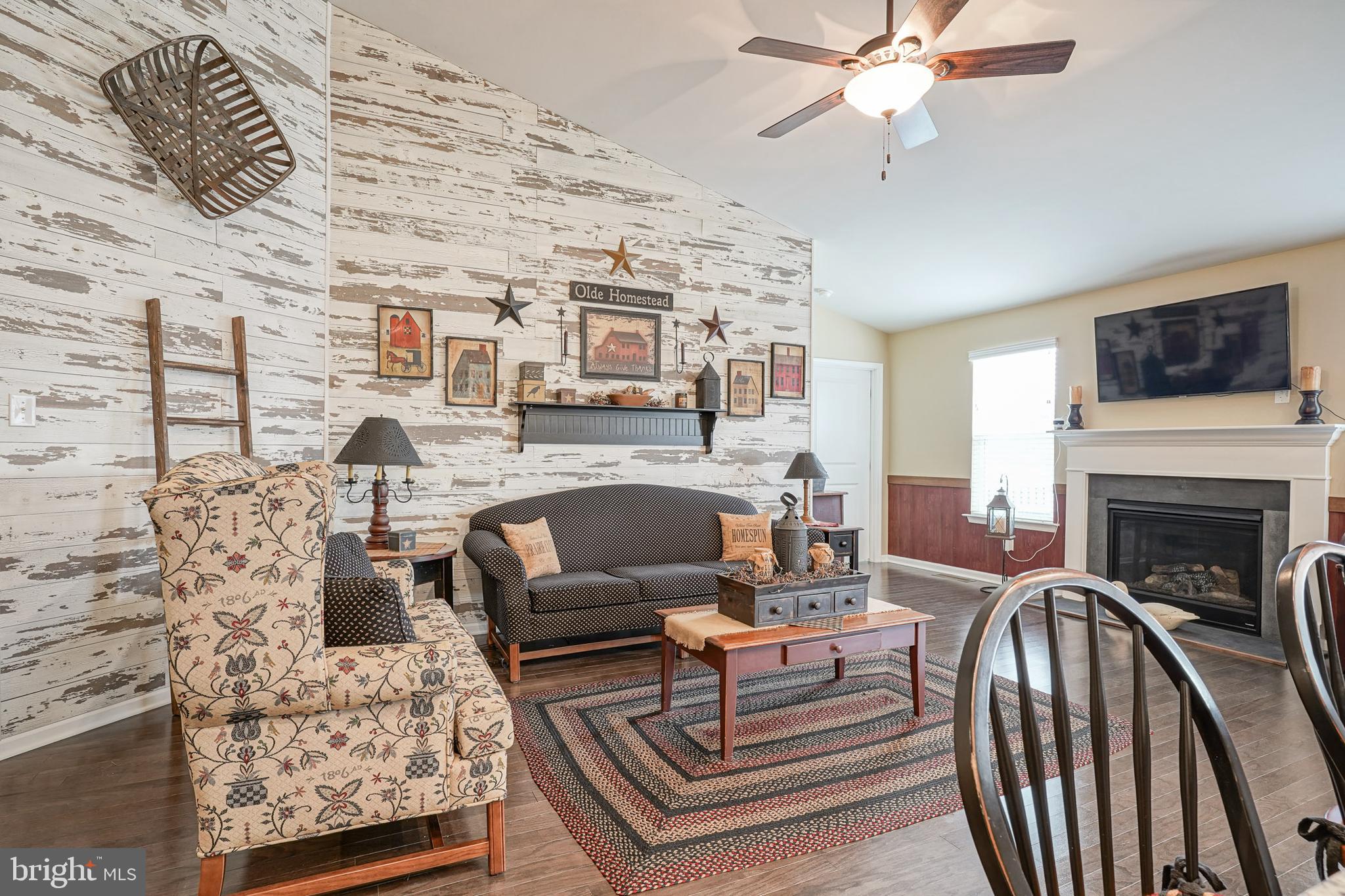 6 Schooner Lane Carneys Point, NJ 08069 - Photo 9 of 48 Custom Accent Wall in Family Room