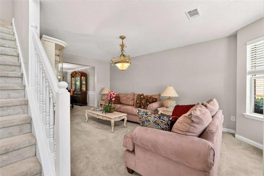 11961 Markham Way Hampton, GA 30228 - Photo 5 of 30