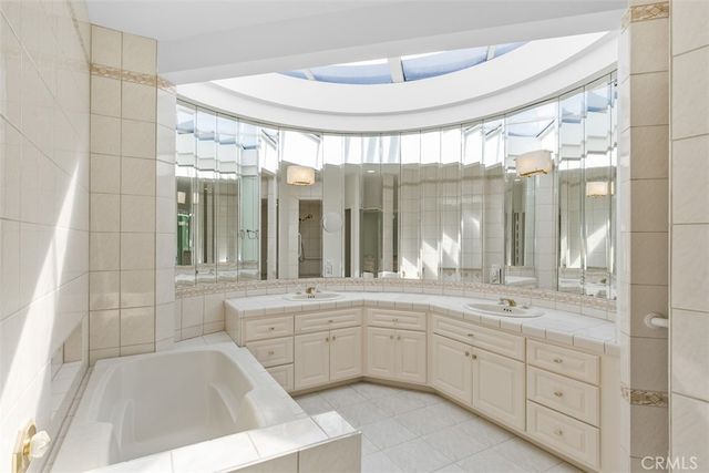 $3,000,000 | 320 Via Lido Nord, Unit 5, Newport Beach, CA 92663