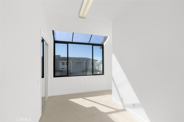 $3,000,000 | 320 Via Lido Nord, Unit 5, Newport Beach, CA 92663