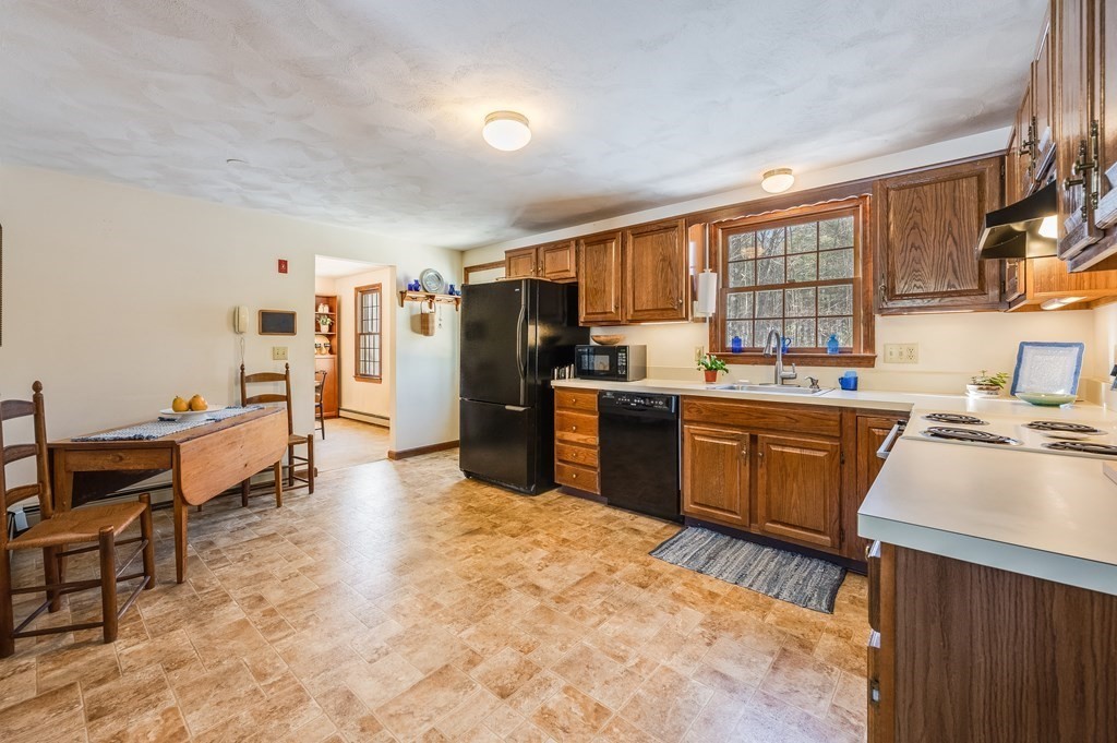 16 Ballou Road Hopedale, MA 01747 - Photo 7 of 26 Gallery Image 7