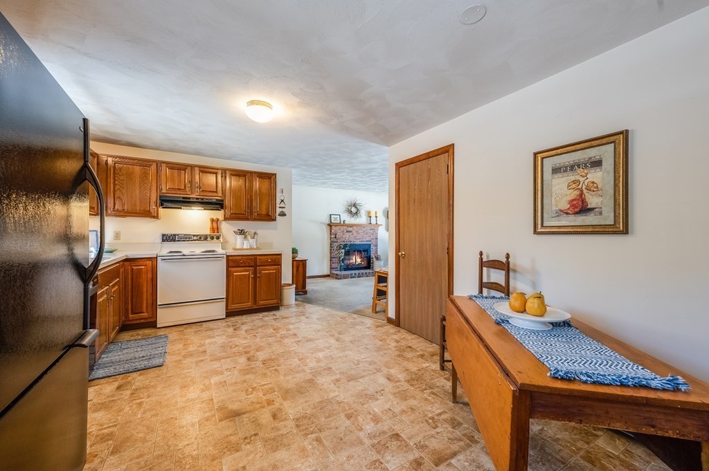 16 Ballou Road Hopedale, MA 01747 - Photo 9 of 26 Gallery Image 9