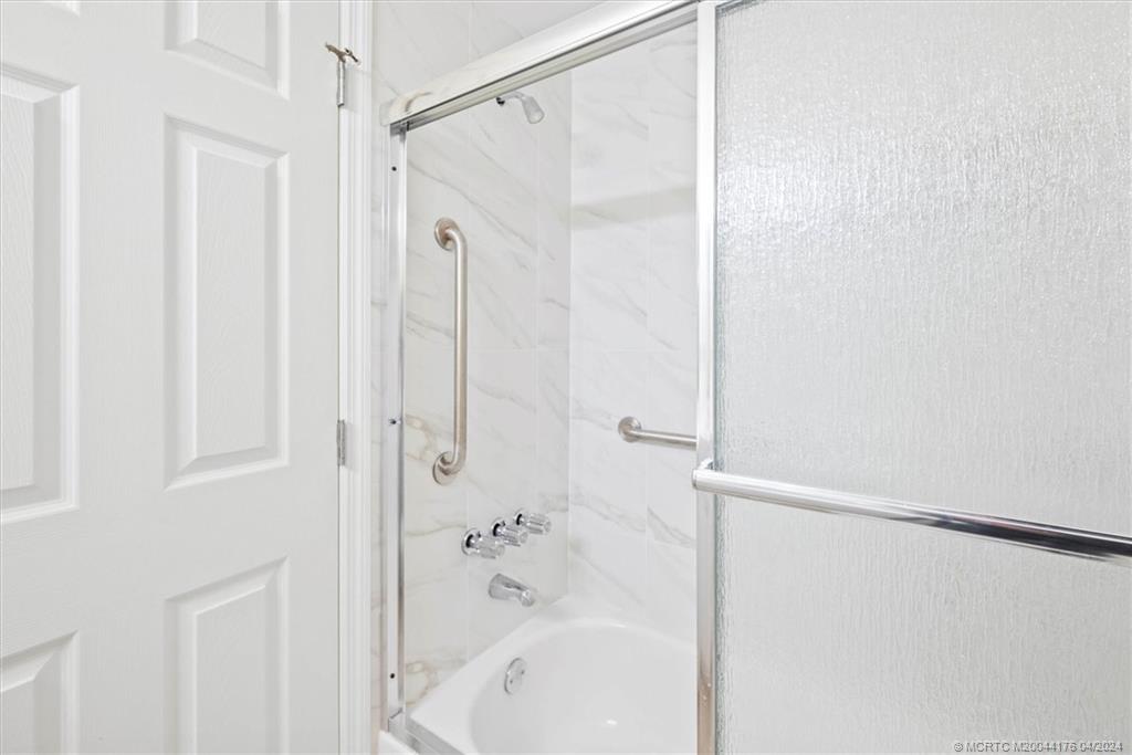 800 Northwest Fork Road, Unit 33 Stuart, FL 34994 - Photo 17 of 25 Gallery Image 17