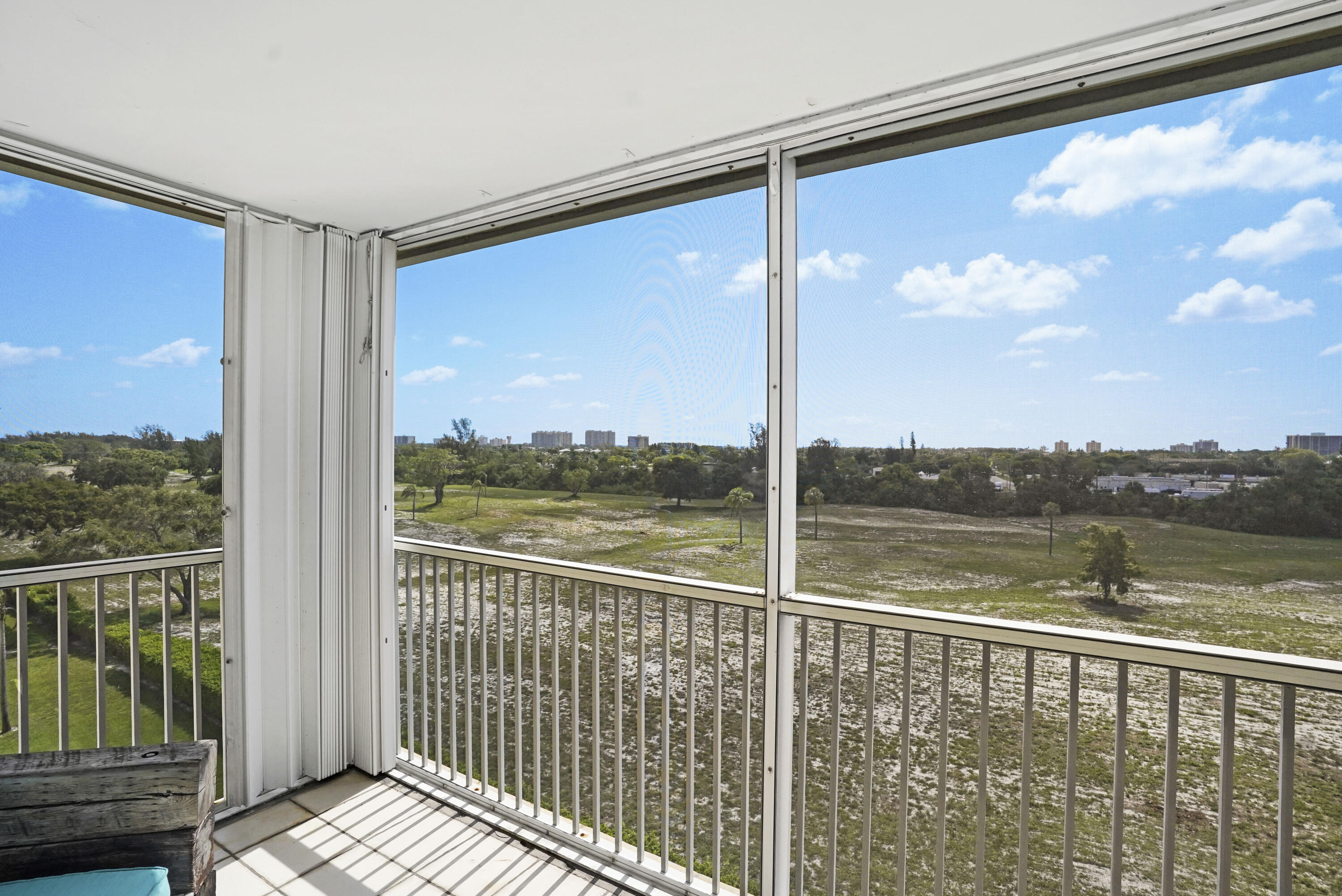 5500 Northwest 2nd Avenue, Unit 719 Boca Raton, FL 33487 - Photo 10 of 22 DSC07343