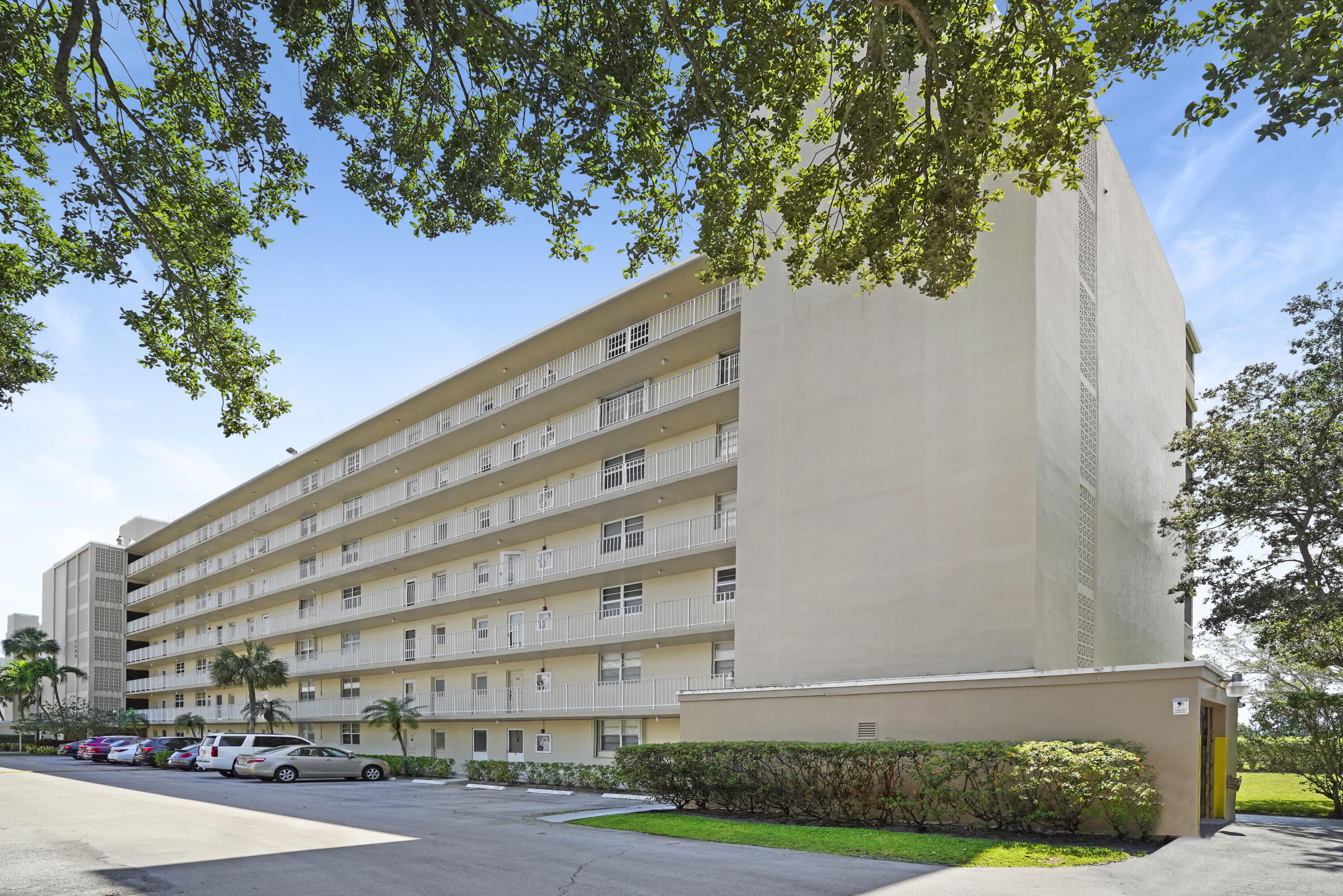 5500 Northwest 2nd Avenue, Unit 719 Boca Raton, FL 33487 - Photo 19 of 22 Boca Teeca 3 - Front Exterior