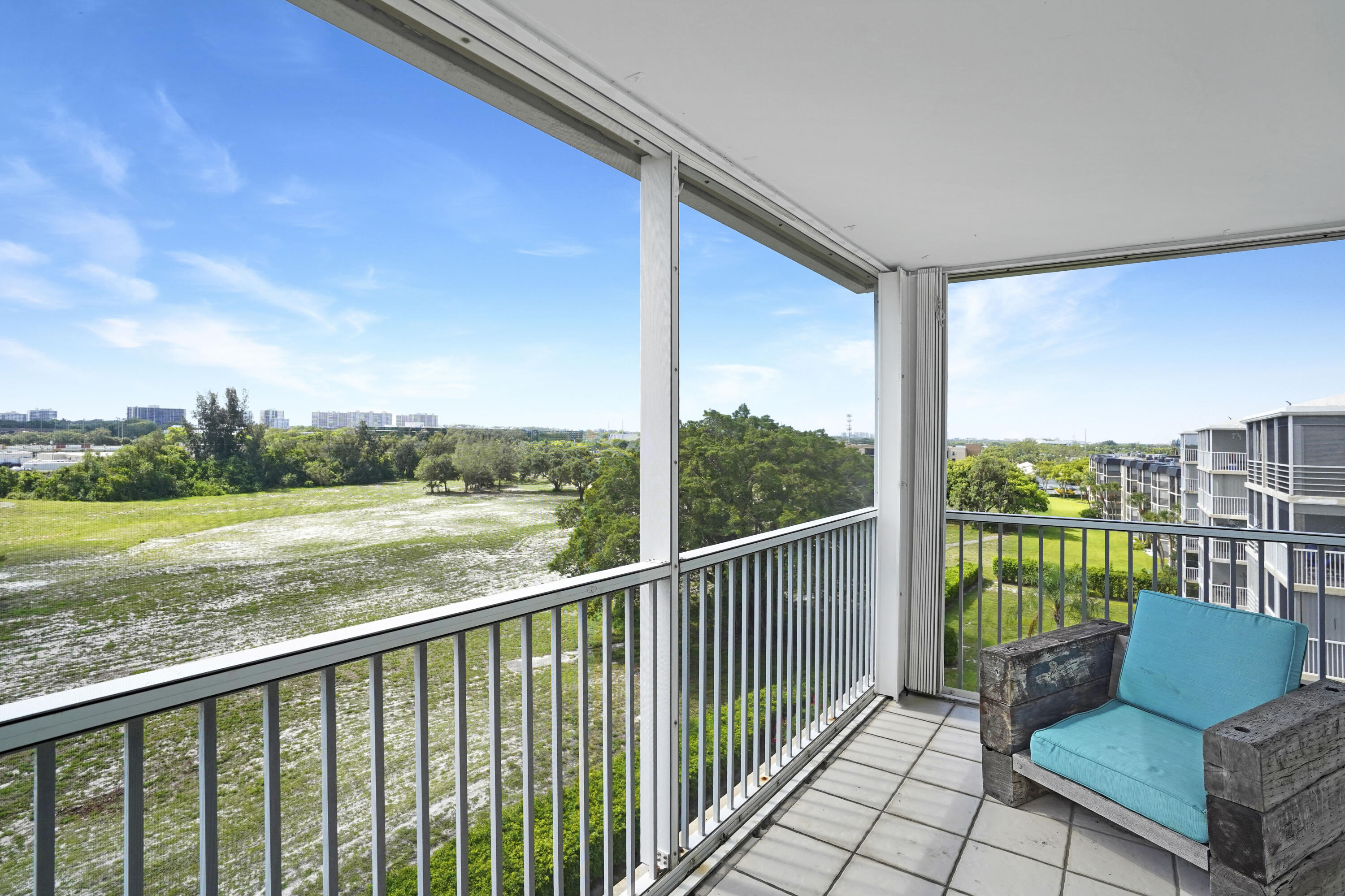 5500 Northwest 2nd Avenue, Unit 719 Boca Raton, FL 33487 - Photo 9 of 22 Blue Skies & Greenery In All Directions