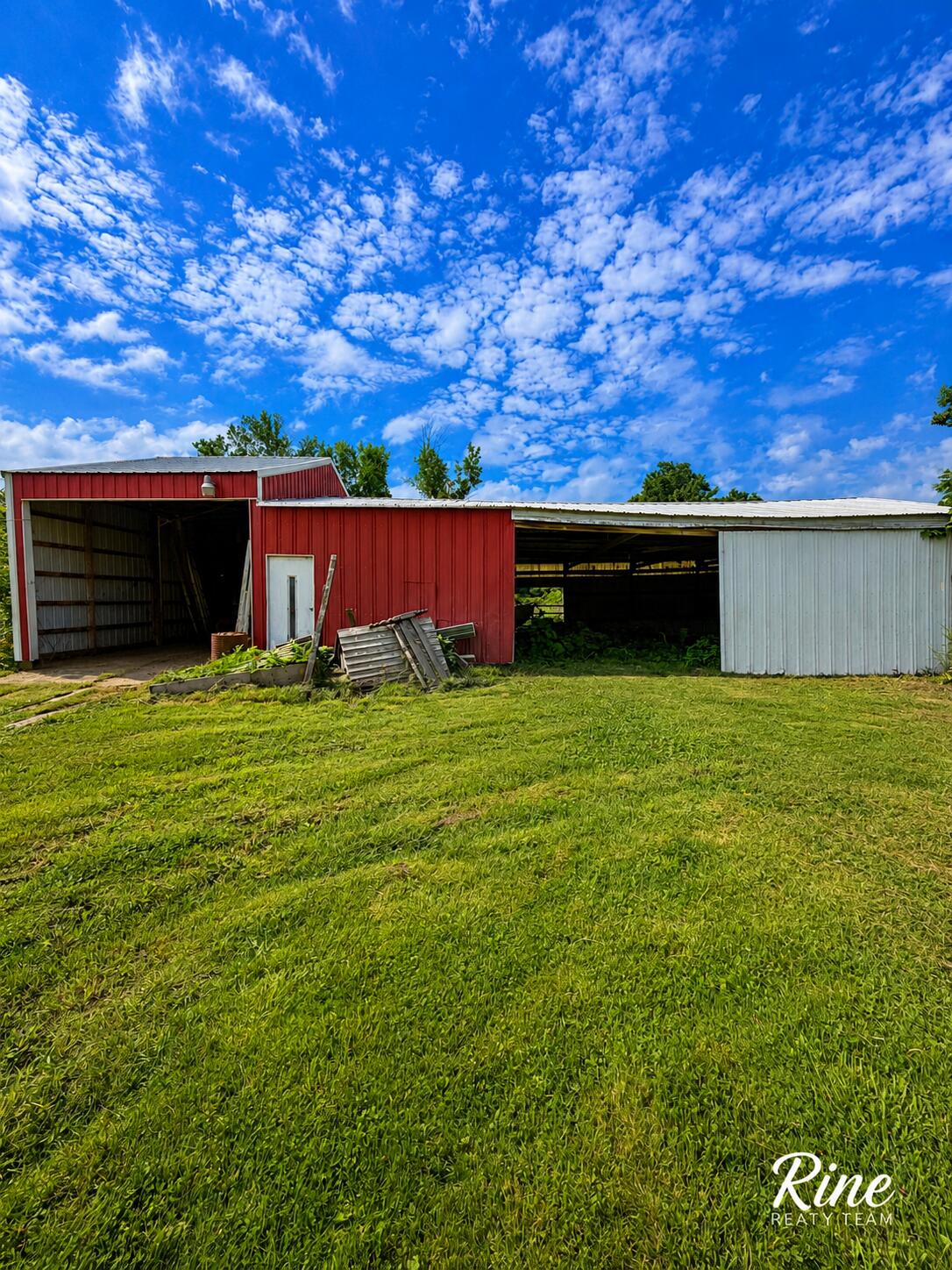 10137 North Shaytown Road Mulliken, MI 48861 - Photo 11 of 40 2A0FF9DB-7A26-4856-A4BF-EDE9031F3FAC