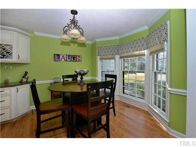 4308 Holly Run Road Apex, NC 27539 - Photo 10 of 18 THIS LARGE EAT IN KITCHEN HAS BEEN FULLY UPGRADED