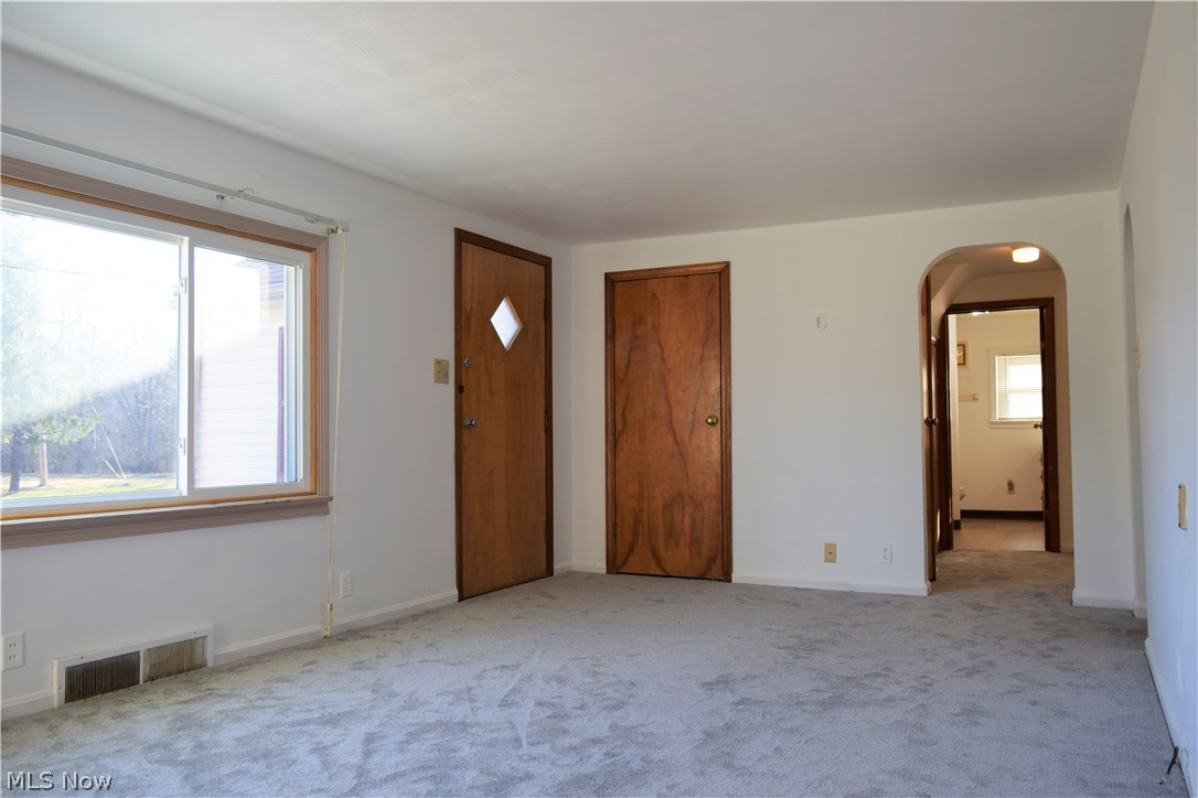 3950 Crum Road Youngstown, OH 44515 - Photo 5 of 19 Gallery Image 5