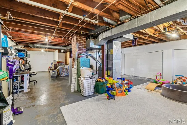 $268,900 | 21 Ed Mar Terrace, Hillsboro, MO 63050