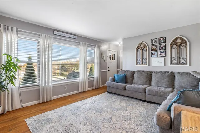 $268,900 | 21 Ed Mar Terrace, Hillsboro, MO 63050