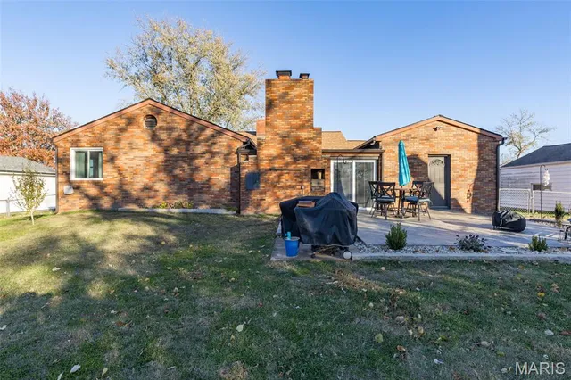 $268,900 | 21 Ed Mar Terrace, Hillsboro, MO 63050