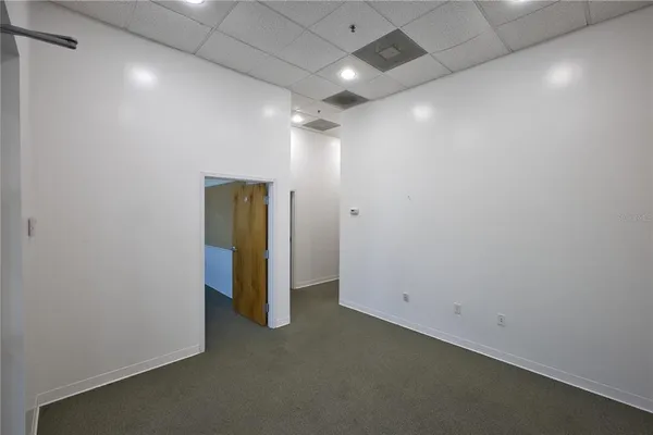 $5,250 | 8810 Commodity Circle, Unit 12, Orlando, FL 32819