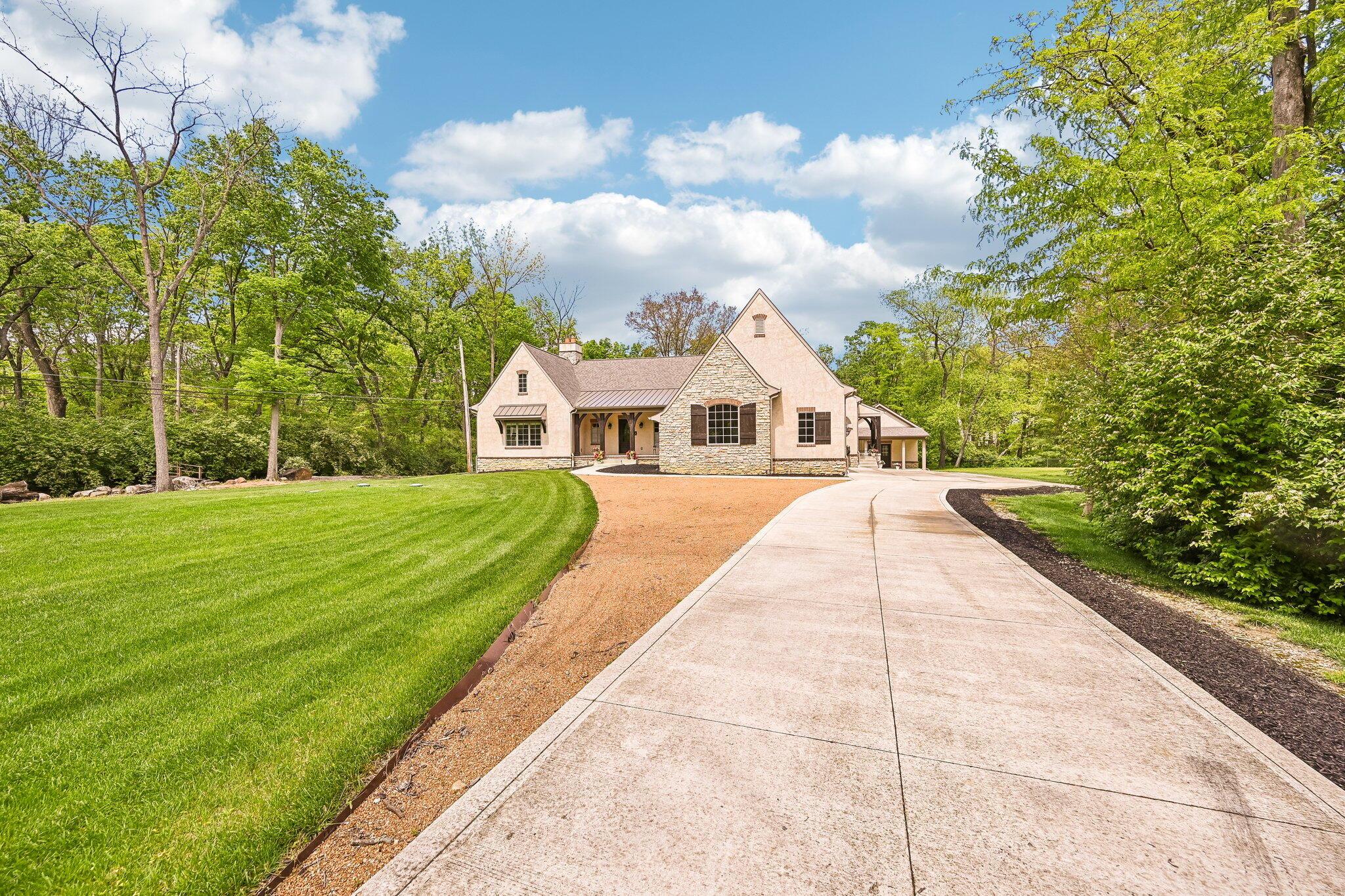 4500 Dublin Road Columbus, OH 43221 - Photo 2 of 71 Gallery Image 2