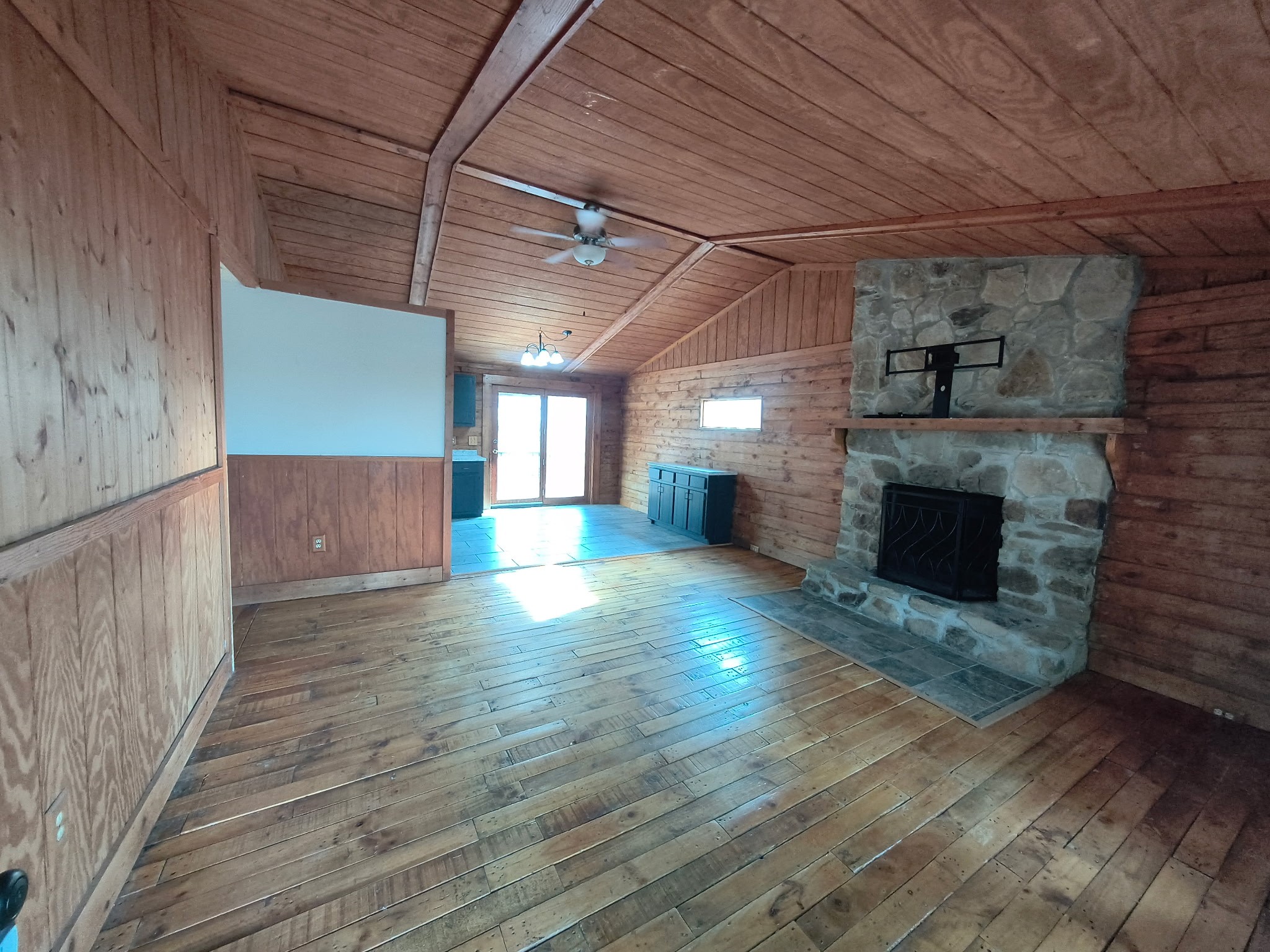 4474 Cumberland City Road Indian Mound, TN 37079 - Photo 21 of 28