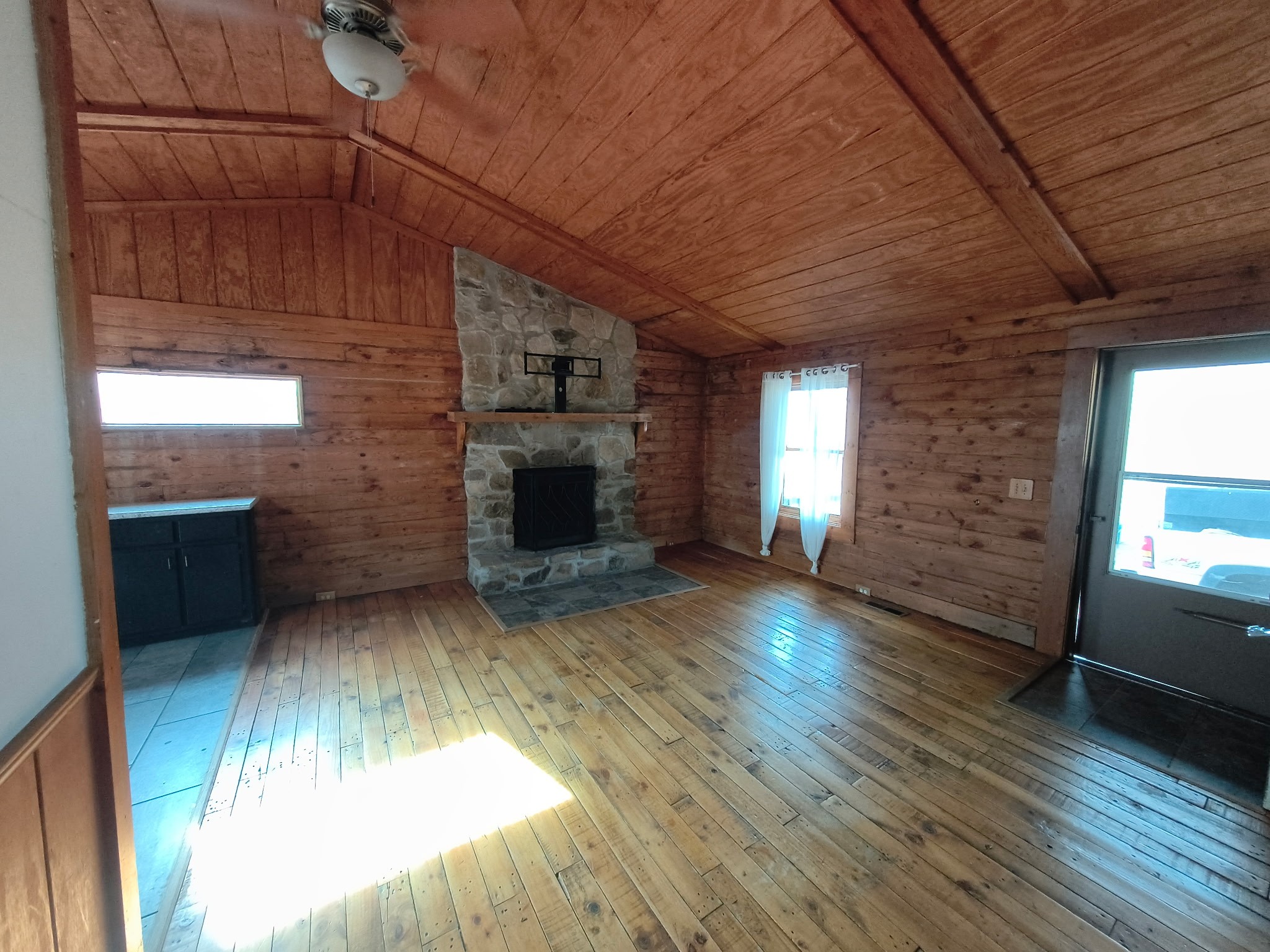 4474 Cumberland City Road Indian Mound, TN 37079 - Photo 22 of 28