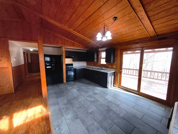 $349,900 | 4474 Cumberland City Road, Indian Mound, TN 37079