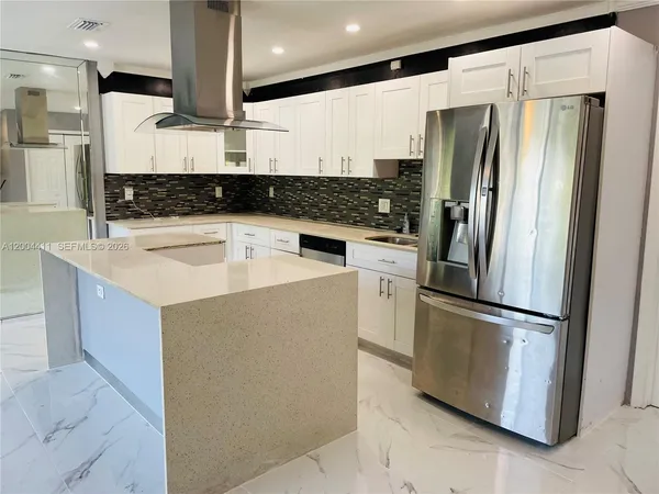 $3,400 | 1335 Northeast 204th Terrace, Miami, FL 33179