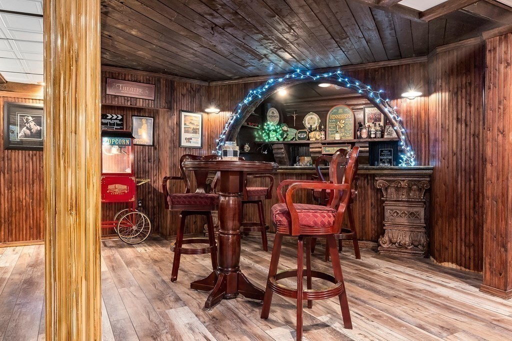 18 Durham Drive Lynnfield, MA 01940 - Photo 22 of 35 a view of a chairs and tables in patio