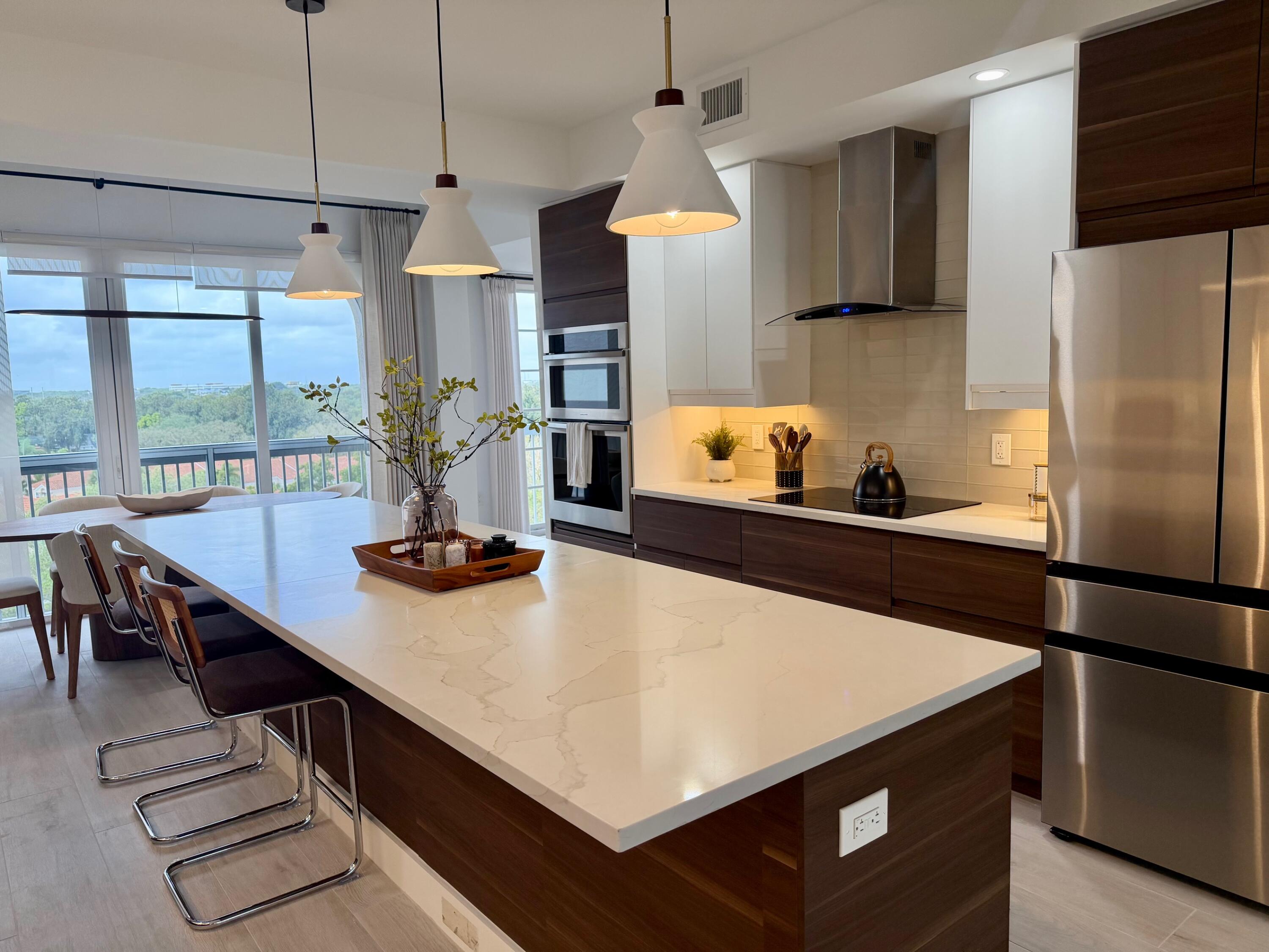 17031 Boca Club Boulevard, Unit 87A Boca Raton, FL 33487 - Photo 5 of 26 IMG_4003