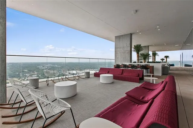 $4,800 | 301 West Avenue, Unit 4604, Austin, TX 78701