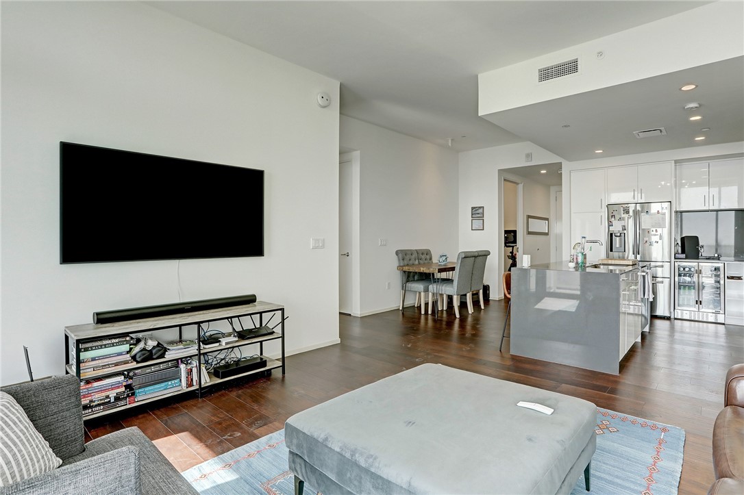 301 West Avenue, Unit 4604 Austin, TX 78701 - Photo 8 of 26