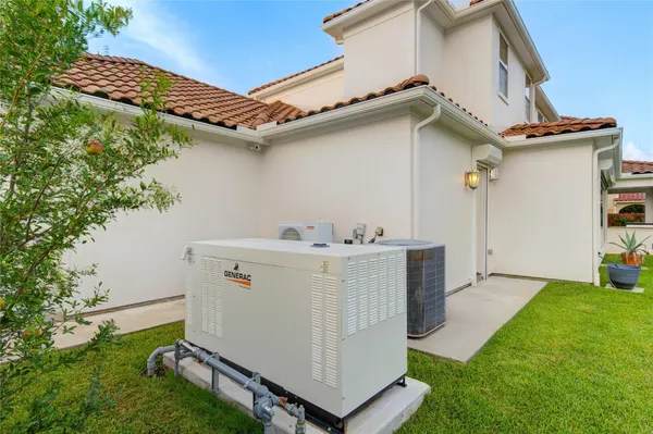 $2,297,000 | 13727 Slate Creek Lane, Houston, TX 77077