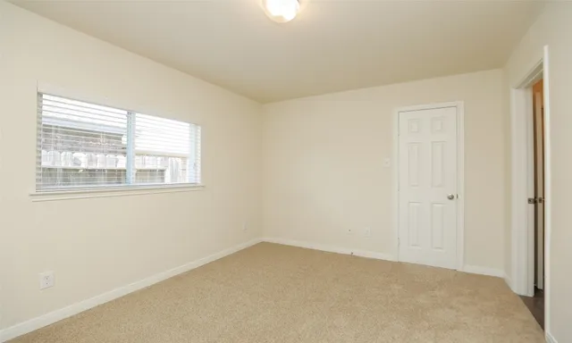 $2,250 | 10914 Barker View Drive, Cypress, TX 77433