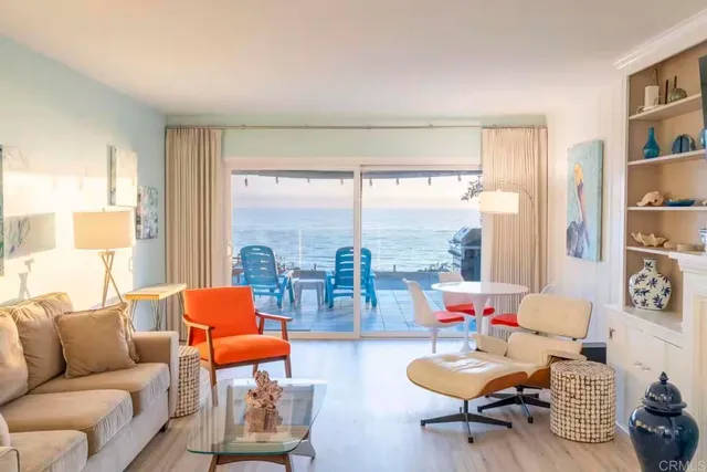 $5,400,000 | 498 Neptune Avenue, Encinitas, CA 92024