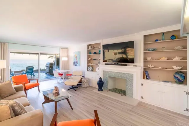 $5,400,000 | 498 Neptune Avenue, Encinitas, CA 92024