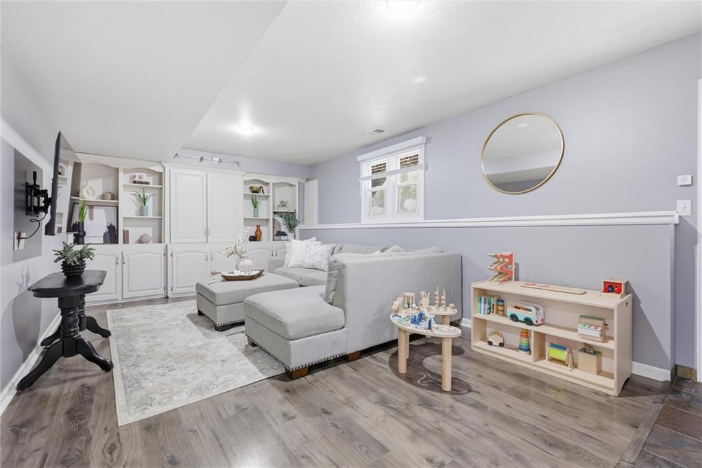 6815 Acuff Street Shawnee, KS 66216 - Photo 23 of 38