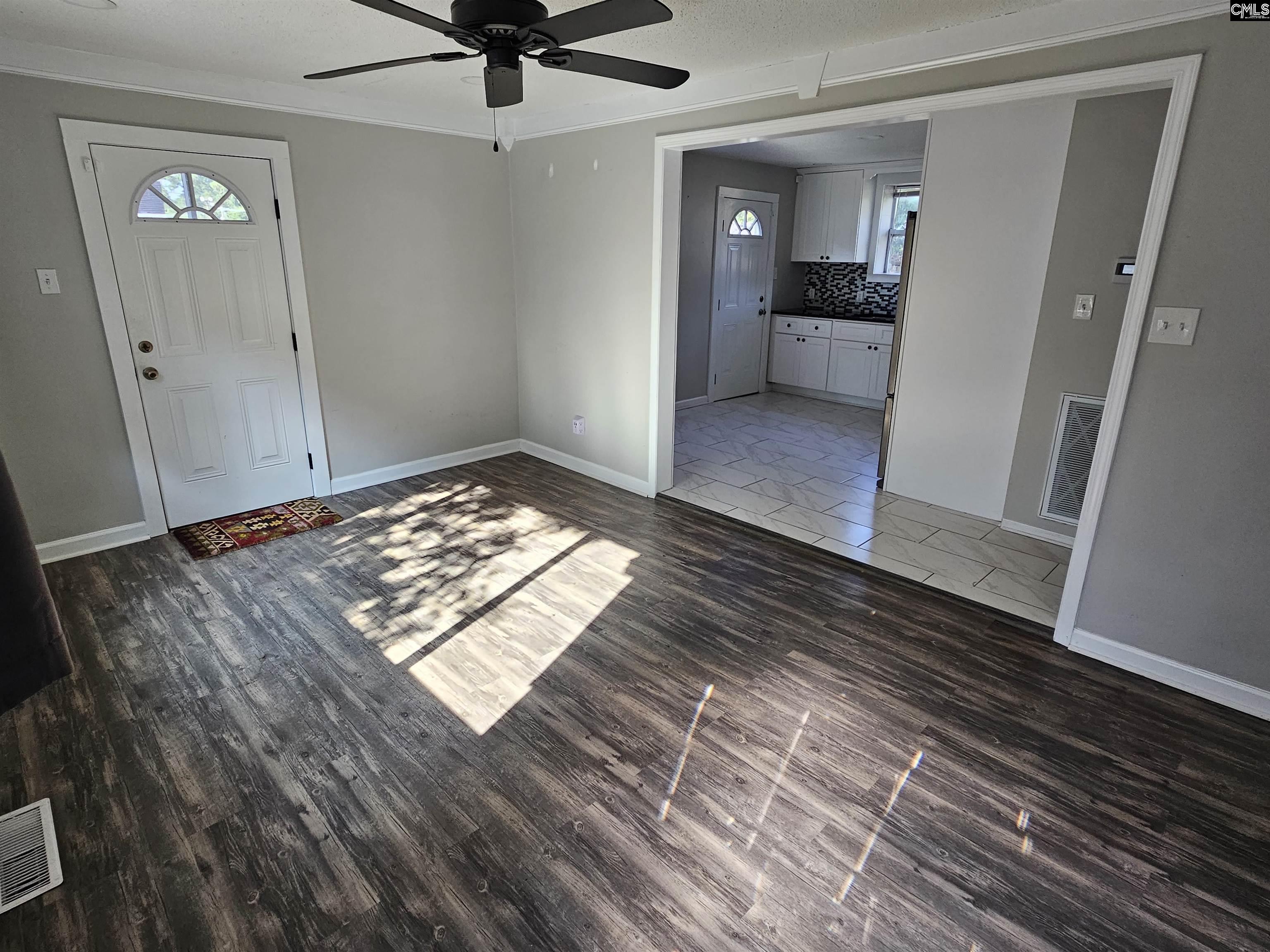 802 South Kilbourne Road Columbia, SC 29205 - Photo 2 of 18
