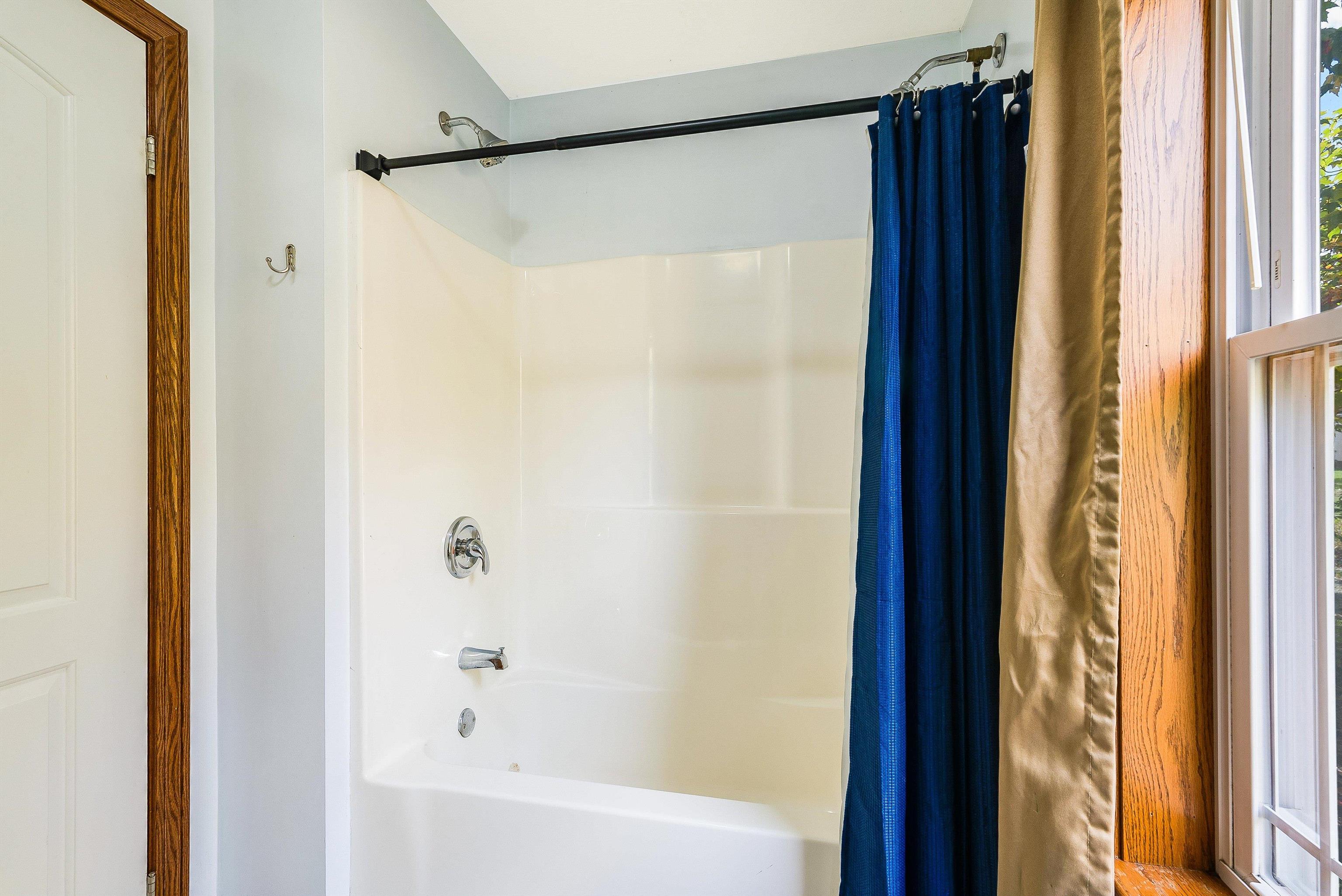 8499 Copperhead Road Singers Glen, VA 22850 - Photo 29 of 75 a bathroom with a shower and a bath tub
