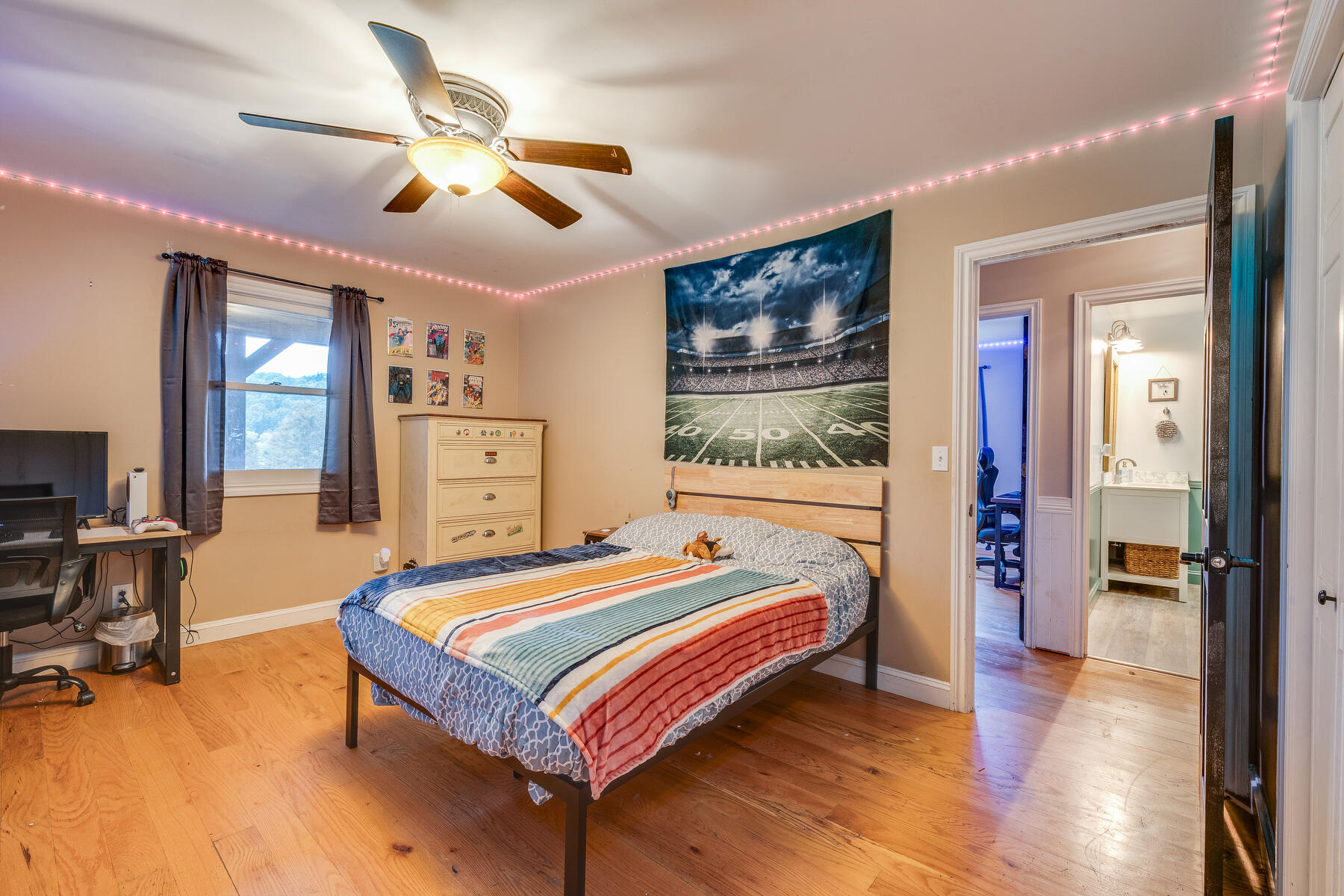 131 Laurels Road Johnson City, TN 37601 - Photo 16 of 55 016