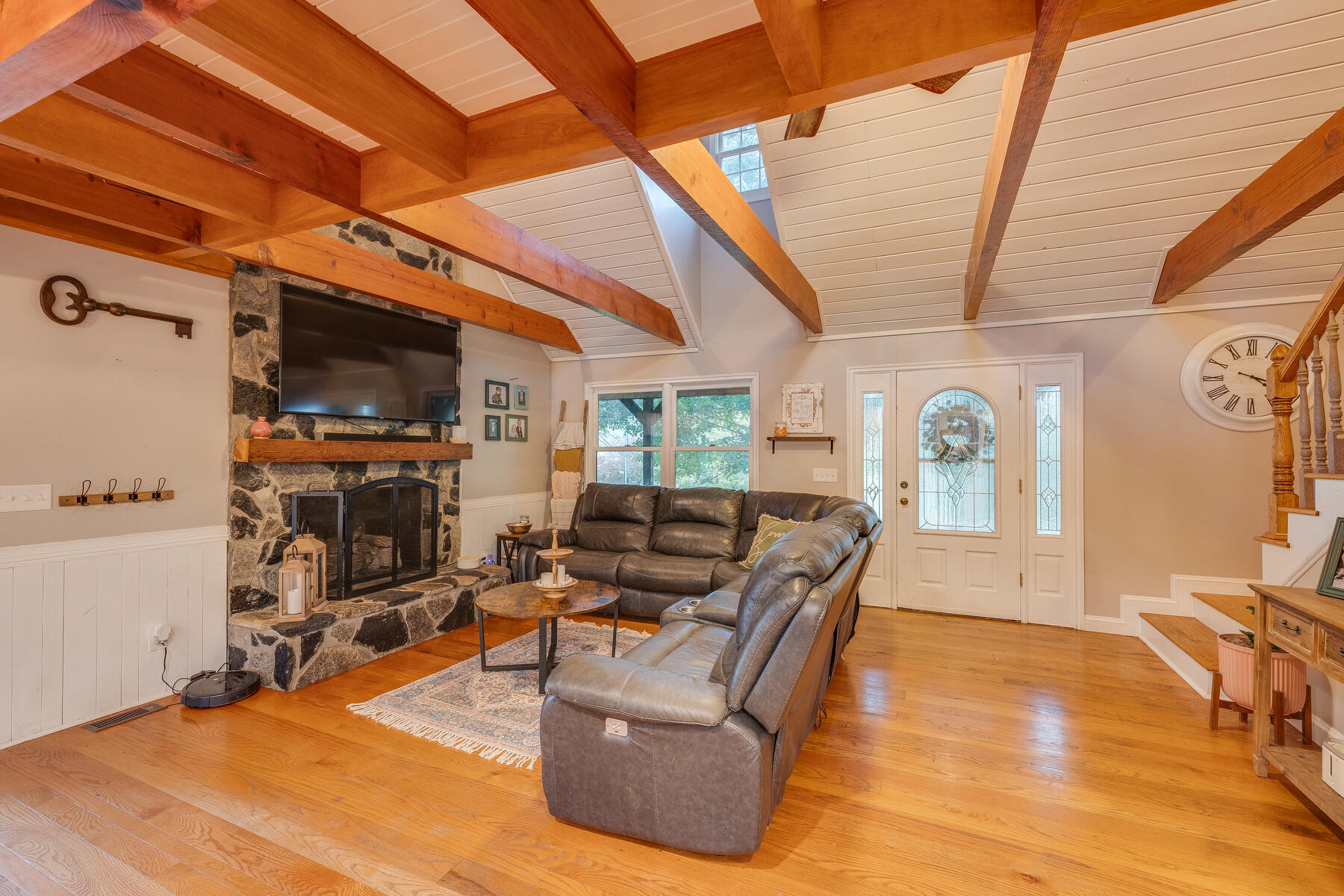 131 Laurels Road Johnson City, TN 37601 - Photo 8 of 55 008