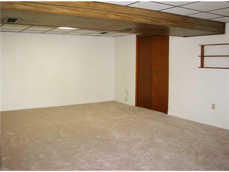1253 Renton Road Plum, PA 15239 - Photo 14 of 25 Den/Family/Great Room.