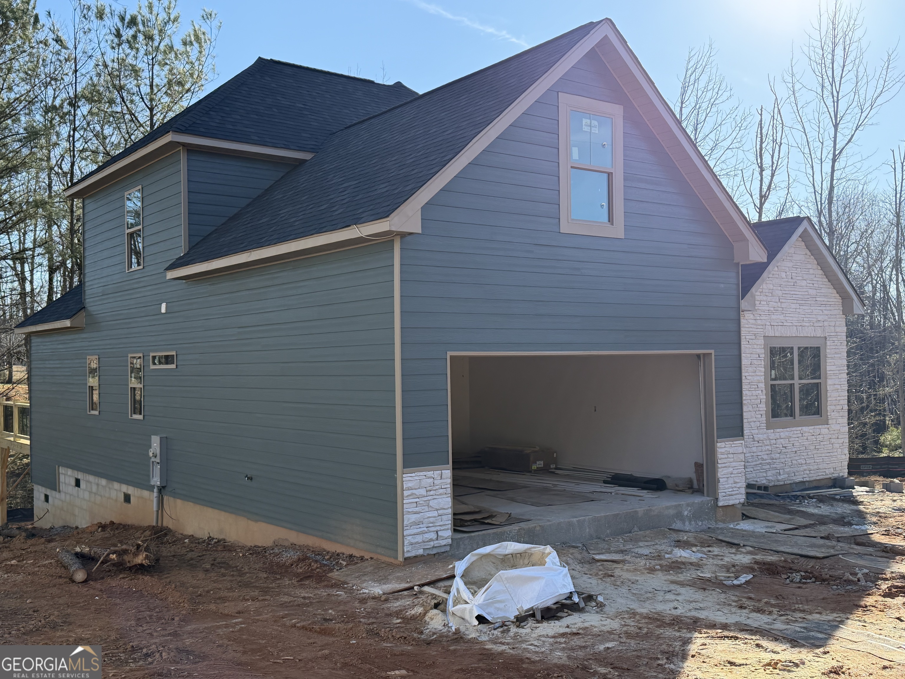 971 Horsley Mill Road Carrollton, GA 30116 - Photo 4 of 8 a backyard of a house