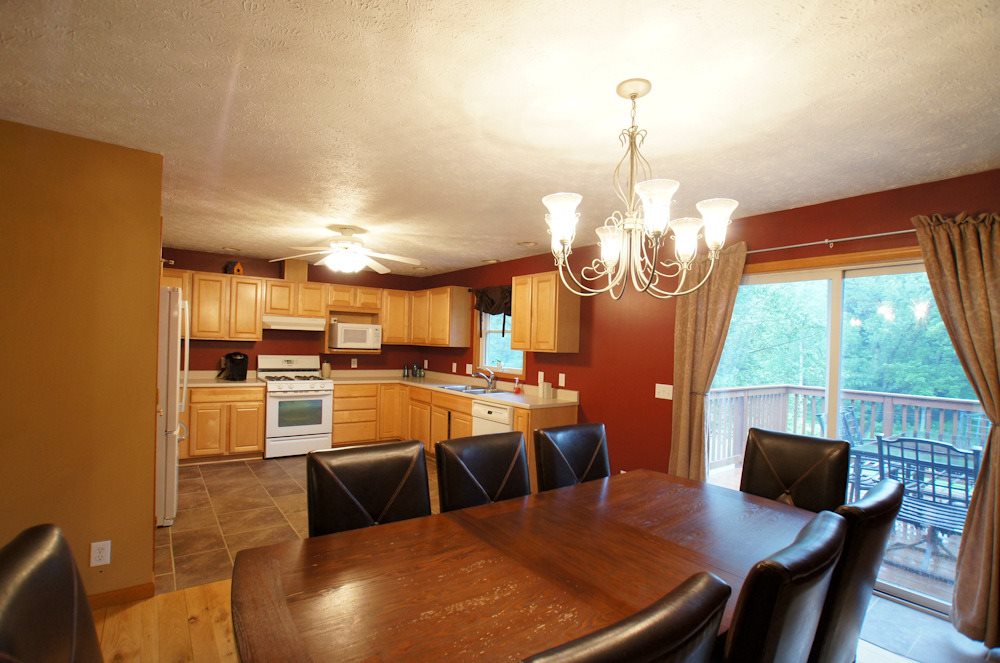 29250 North Indian Trail Road Canton, IL 61520 - Photo 10 of 36 Gallery Image 10