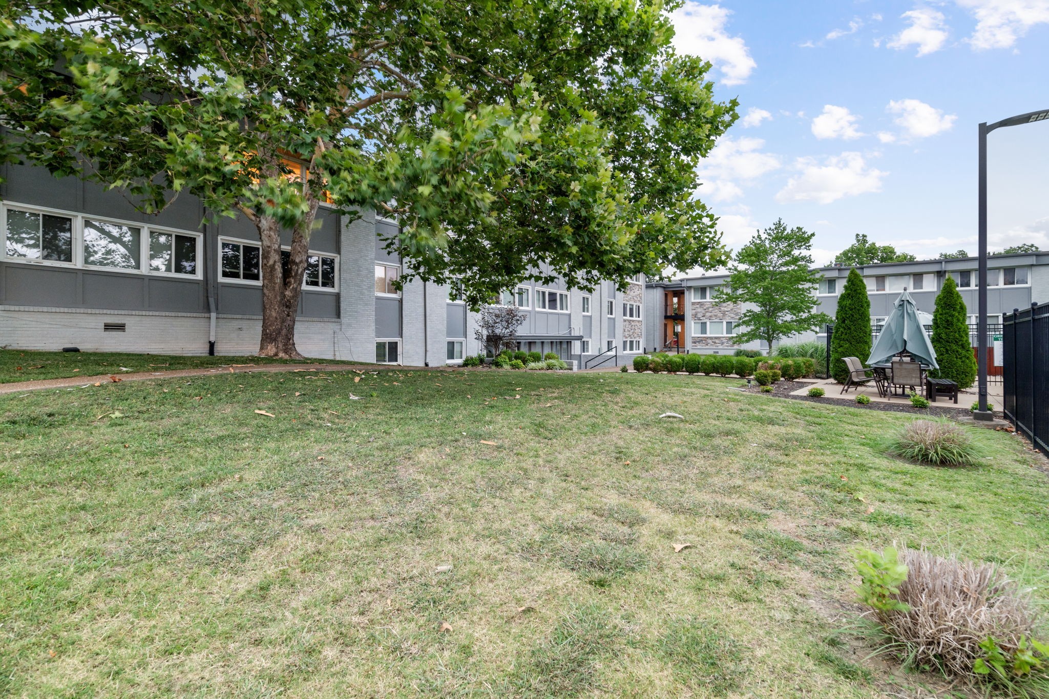 1900 Richard Jones Road, Unit B207 Nashville, TN 37215 - Photo 20 of 24