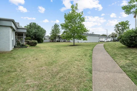 $195,000 | 1900 Richard Jones Road, Unit B207, Nashville, TN 37215