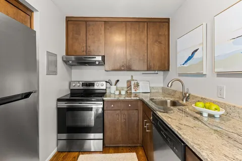 $195,000 | 1900 Richard Jones Road, Unit B207, Nashville, TN 37215