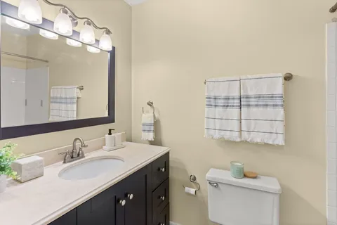 $195,000 | 1900 Richard Jones Road, Unit B207, Nashville, TN 37215