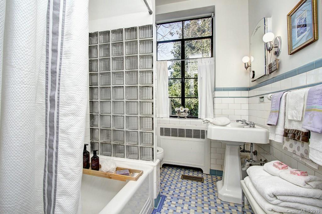 1610 Queens Road, Unit 5 Charlotte, NC 28207 - Photo 17 of 21 Gallery Image 17