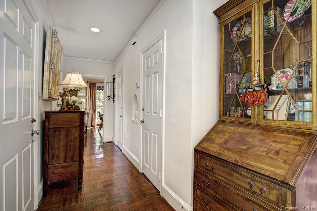 1610 Queens Road, Unit 5 Charlotte, NC 28207 - Photo 18 of 21 Gallery Image 18
