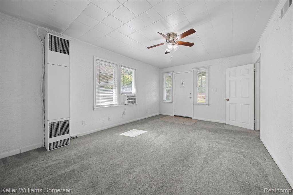 842 East 10 Mile Road Ferndale, MI 48220 - Photo 6 of 31