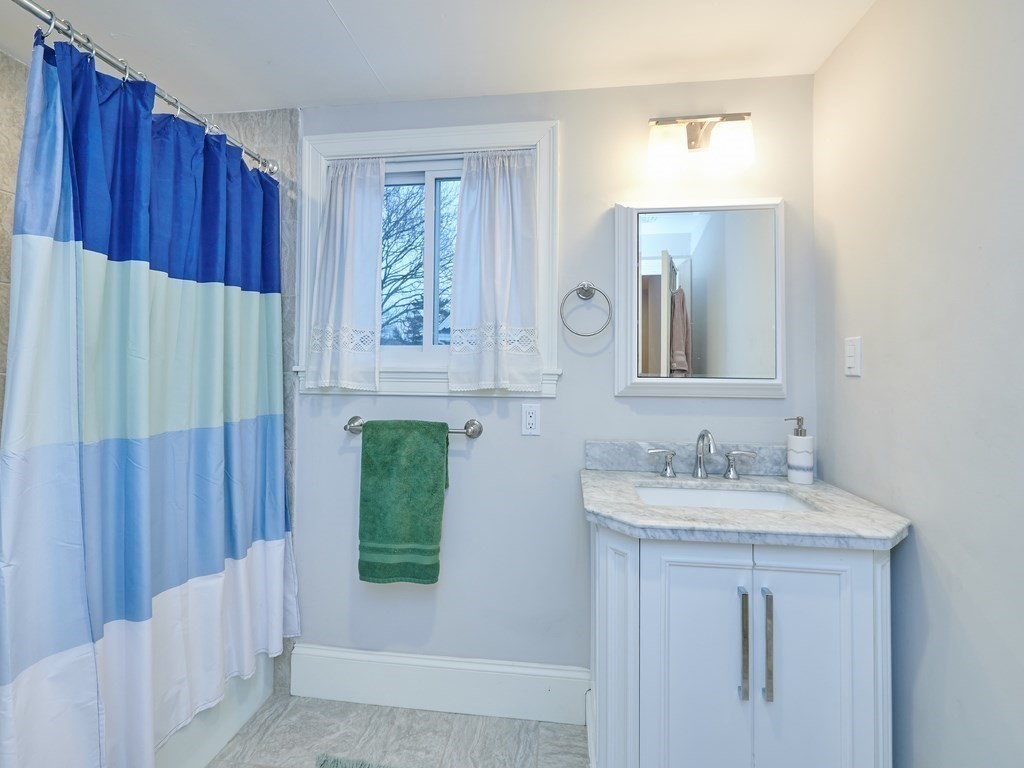 371 Cherry Street Newton, MA 02465 - Photo 17 of 38