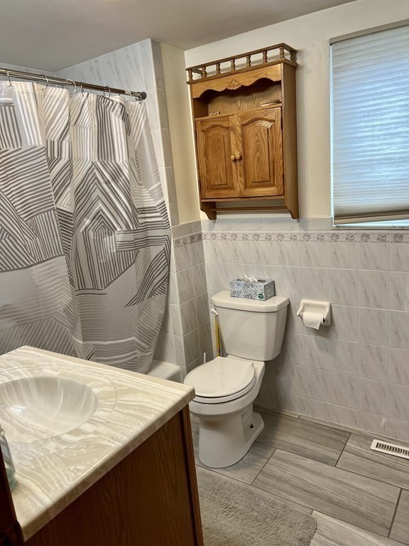 371 Cherry Street Newton, MA 02465 - Photo 29 of 38