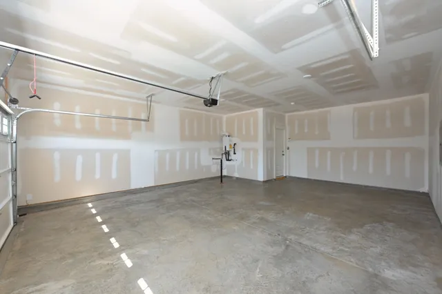 $3,250 | 102 Crosby Drive, Hendersonville, TN 37075