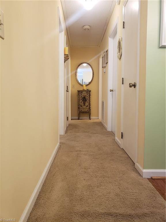 5643 Hornaday Road, Unit H Greensboro, NC 27409 - Photo 18 of 20 Gallery Image 18