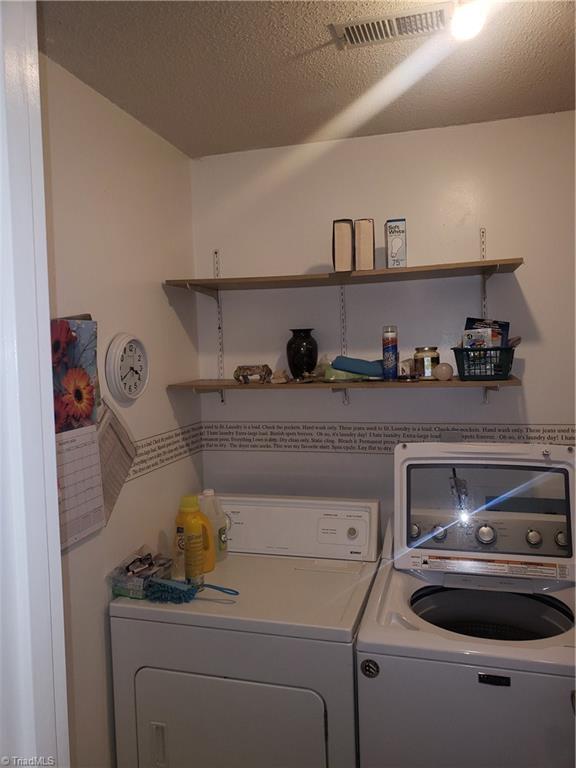 5643 Hornaday Road, Unit H Greensboro, NC 27409 - Photo 19 of 20 Gallery Image 19